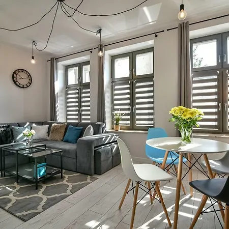 Old Town Ltc - Starowka Panienska Apartment *